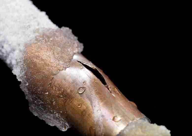 Burst Pipes Due to Freezing Temperatures for the blog "Does Renters Insurance Cover Water Leak Damage?"