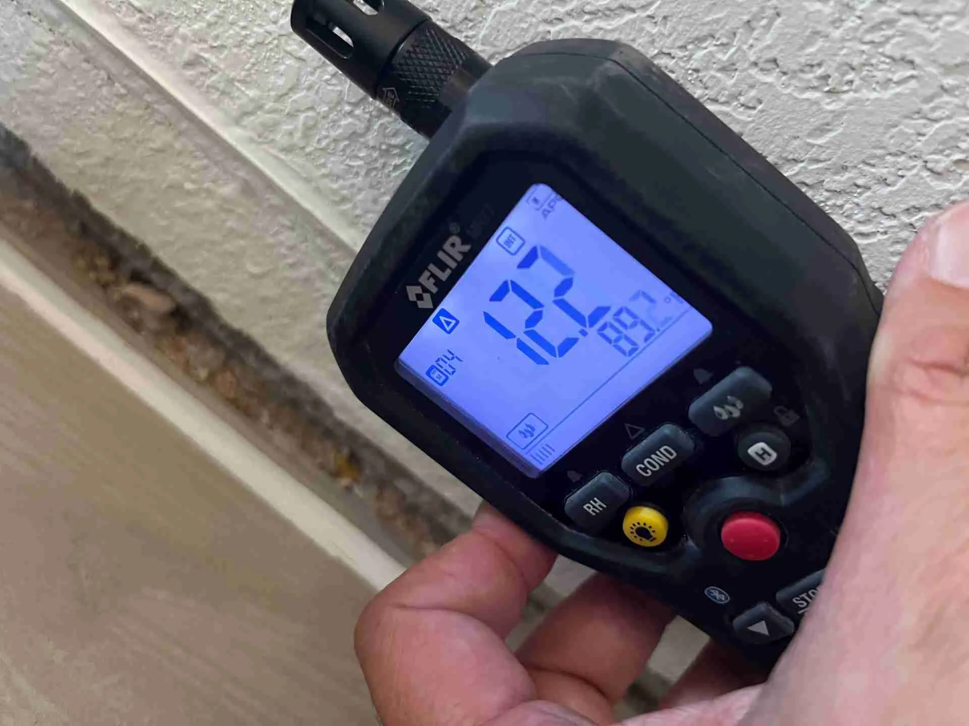 Final moisture reading confirming a dry structure after water damage restoration in Fulshear TX